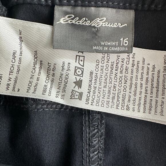 Eddie Bauer Tech Capri Pants 16 Black Stretch Mountain Hiking Gorpcore NWOT - Picture 8 of 9